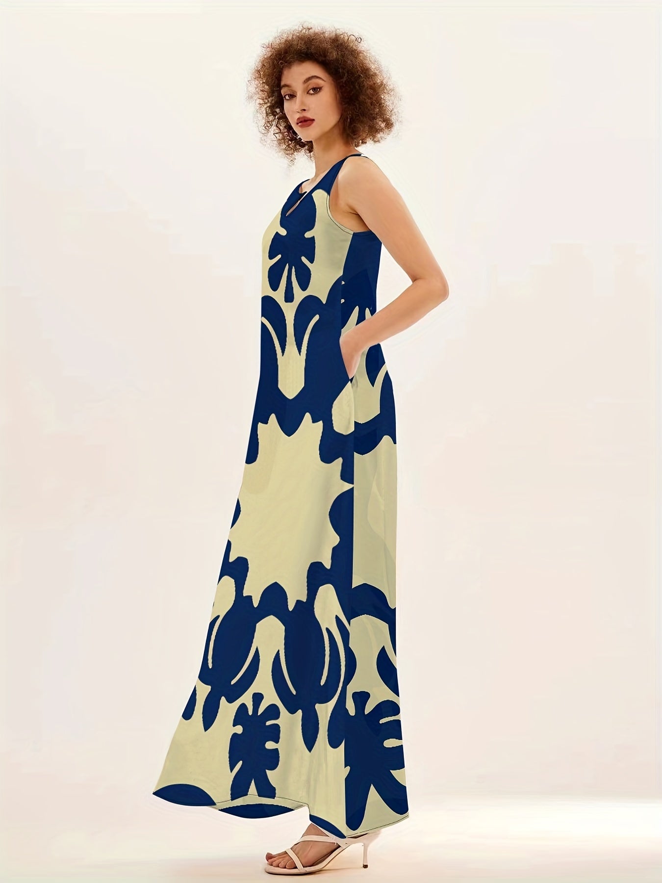 Women's Bohemian Floral Print V-Neck Sleeveless A-Line Dress with Pockets - Navy Blue & Beige Floral Pattern, Large Swing Skirt, All-Season Casual to Dressy Wear, Floral Print Dress, Versatile Fashion, Elegant Design, No Stre