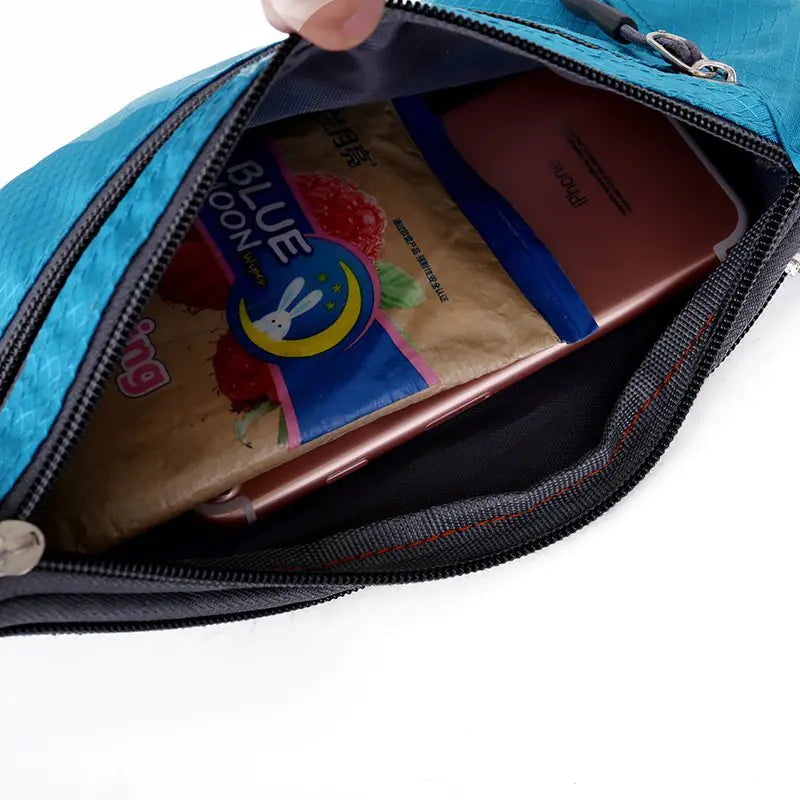 Fashionable Small Fanny Pack for Travel and Sports