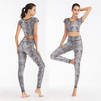 Women's Sexy Crop Fitness Yoga Set with Snakeskin Design