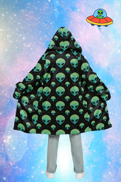 Area 51 Black & Green Alien Terrestrial Zipper Cloak – One-of-a-Kind Hooded Cape for Festivals, Travel & Statement Style | Holloween Coat