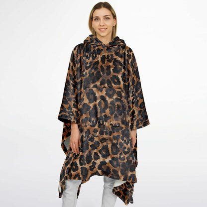 Flannel Blanket Poncho – Cozy Leopard Print Animal-Style Wrap