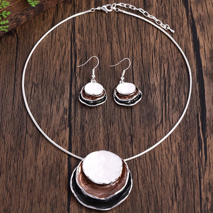 Bohemian Three-layer Circular Zinc Alloy Golden Enamel Jewelry Set, Cute And Elegant For Ladies, Girlfriends, Holiday Parties, Necklace And Earrings Set